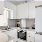 Deluxe Apartment T2 Ac